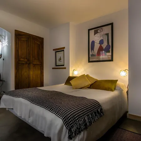 Boutique La Del Angel Hotel 3*
