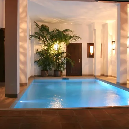Hotel La Del Angel