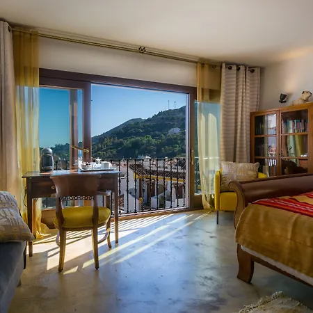 Boutique La Del Angel Hotel 3*